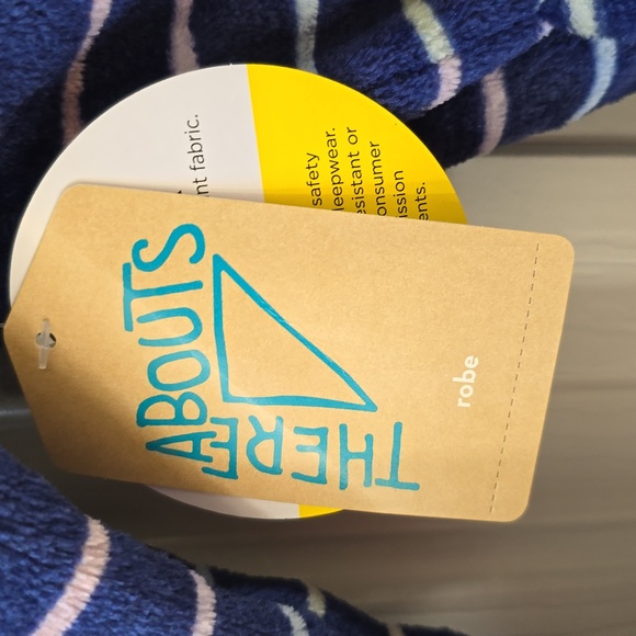 THEREABOUTS BLUE STRIPED TODDLER BOYS OR GIRLS HOODED ROBE SIZE XS 6/6X - Picture 10 of 12